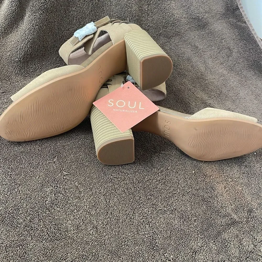 NIB Soul Naturalizer Block Heel Sandals Shoes Size 11 11M